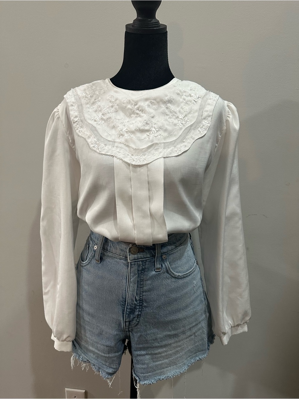 Heritage Road White Embroidered Yoke Long-Sleeve Blouse
